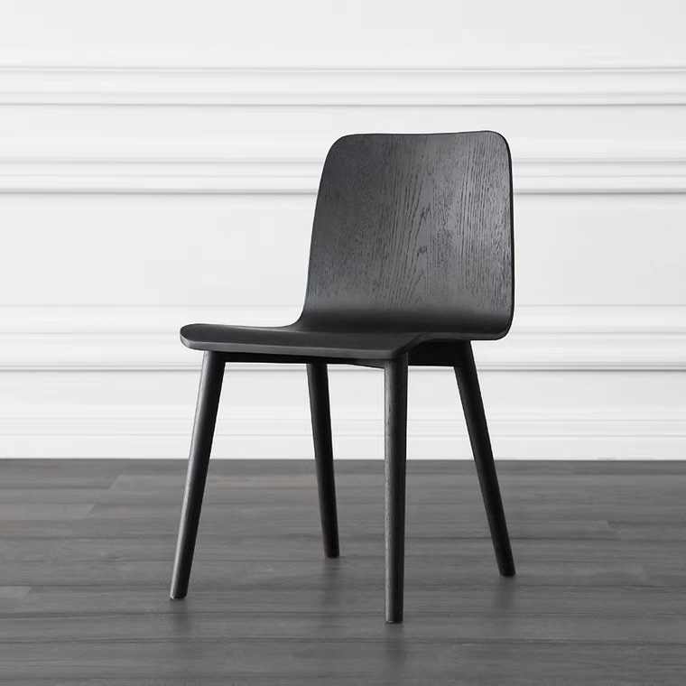 Nordic Solid Wood Dining Chair – Minimalist Modern Restaurant Chair with Natural Wood Grain, Contemporary Kitchen Seating for Home, Hotel, Café
