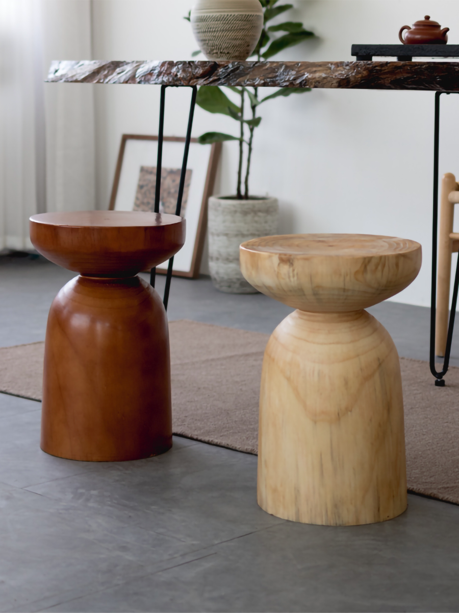 Modern Solid Wood Tree Stump Stool, Minimalist Designer Round Wooden Accent Seat, Natural Finish Small Size, 32x32x45cm