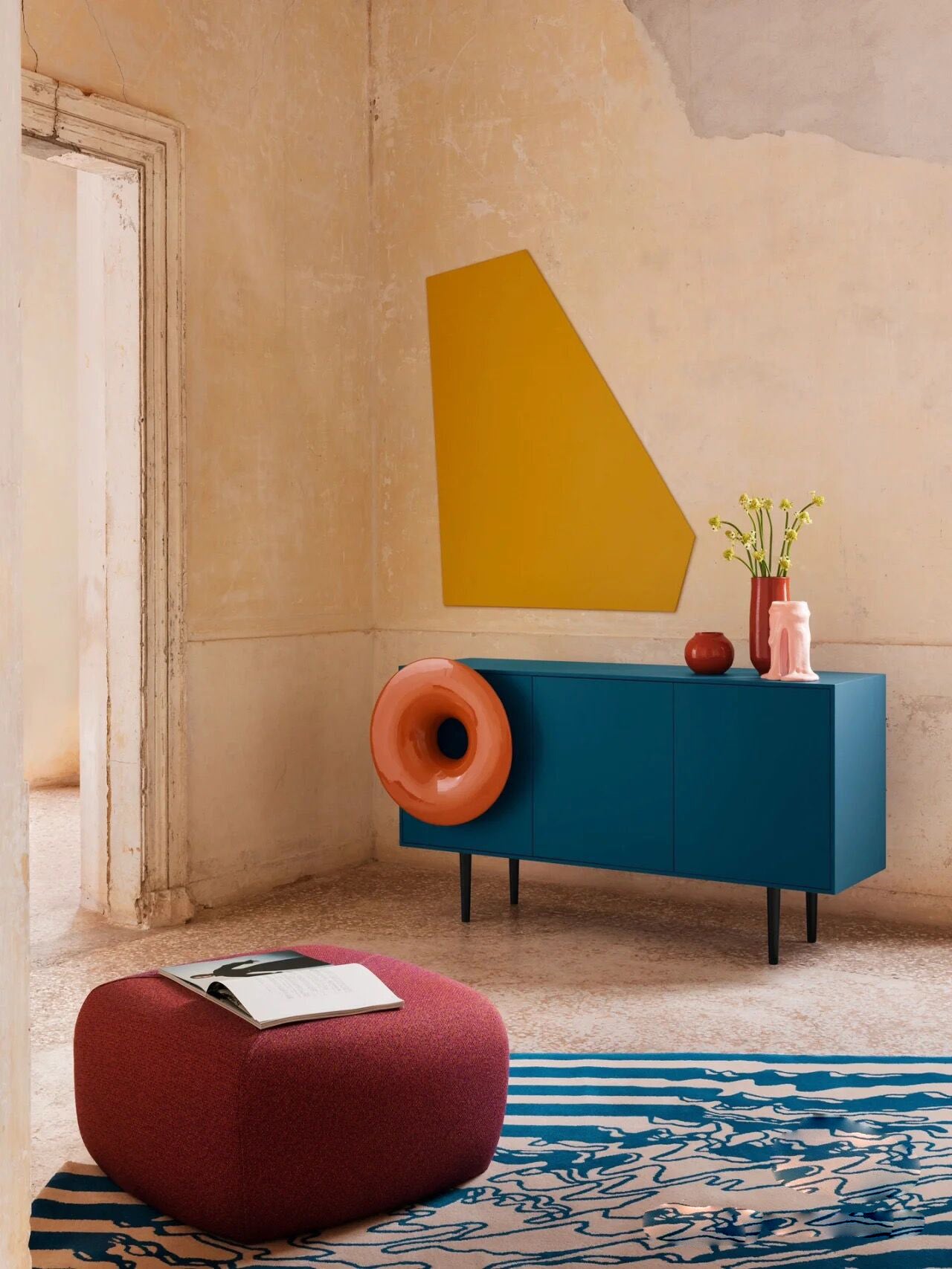 Modern Italian Style Sideboard with Circular Design Element, High-Gloss Piano Lacquer Finish Storage Cabinet with Custom Color Options