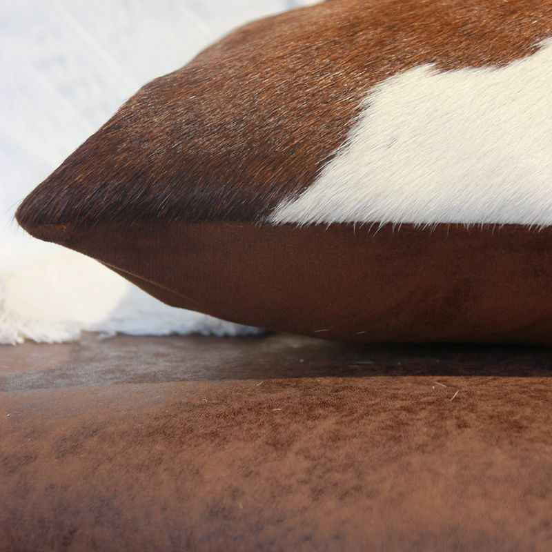 Luxury Cowhide Throw Pillow Cover – European Style Natural Hair-On-Hide Decorative Cushion, Premium Lumbar Pillow for Home & Villa Décor