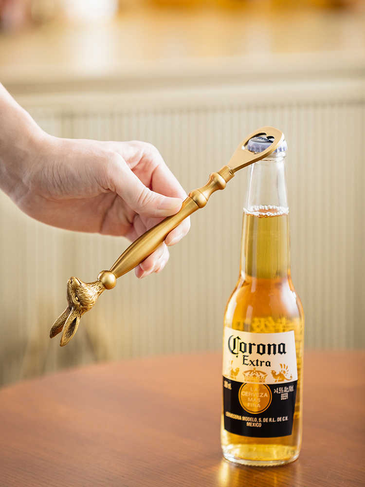Vintage Brass Rabbit Bottle Opener Set, Unique Luxury Beer Opener Key & Bunny Head Design, Home Bar Tool Gift, 2-Piece