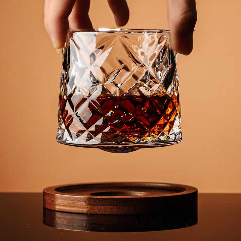 Luxury Crystal Whiskey Glass Set – Thickened Rotating Old Fashioned Tumblers, Diamond and Bamboo Pattern, 280ml, Set with Coasters