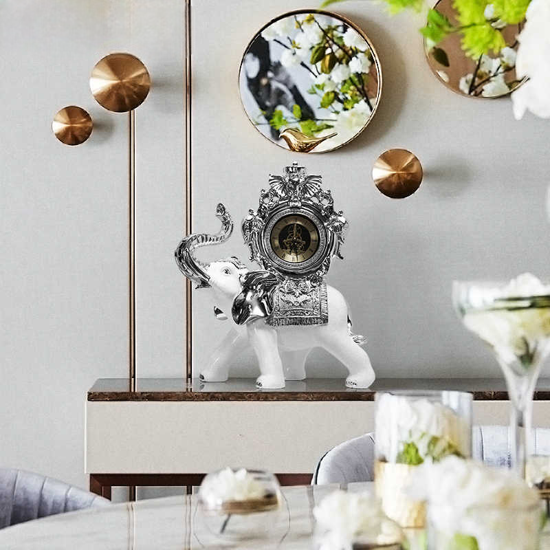 Luxury Silver Elephant Table Clock – Resin Animal Decor for Living Room, Bar Cabinet, Housewarming Gift