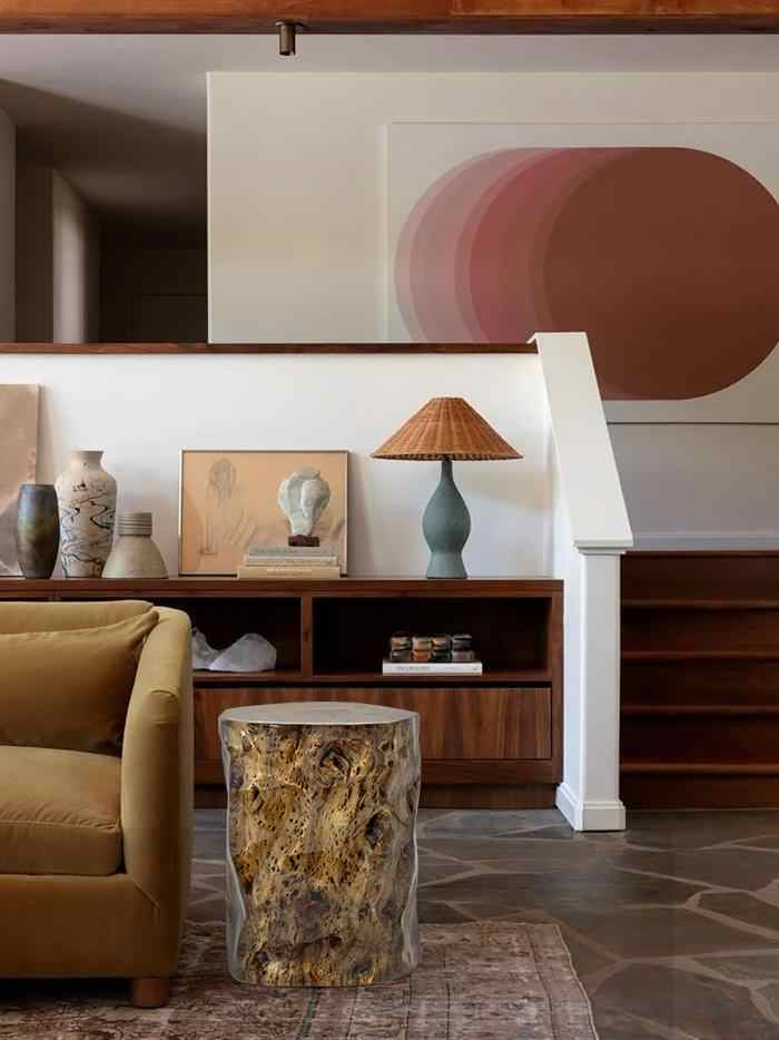 Resin Burlwood Accent Table – Amber Resin Display Stand, Entryway Stool, Contemporary Luxury Red Jujube End Table
