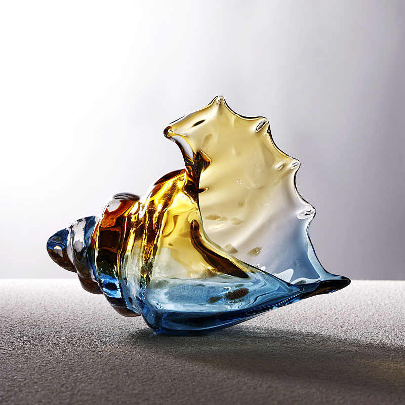 Creative Glass Conch Shell Decorative Bowl, Blue Amber Gradient Seashell Sculpture for Entryway Key Storage TV Stand, Modern Home Accent Gift