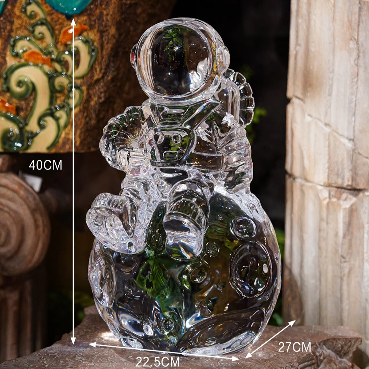Premium Crystal Astronaut Sculpture – Luxury Glass Space Figure with Platinum Detailing, Contemporary Home Décor Statement Piece