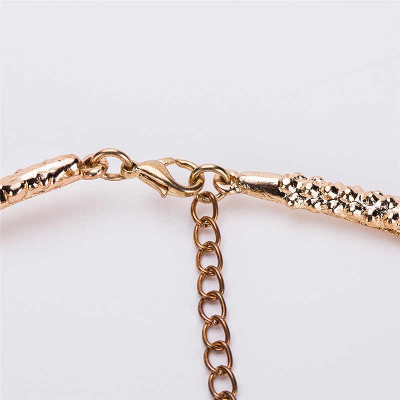 European Luxury Crystal Crocodile Statement Necklace – Bohemian Rhinestone Alligator Choker with Adjustable Chain, Fashion Jewelry
