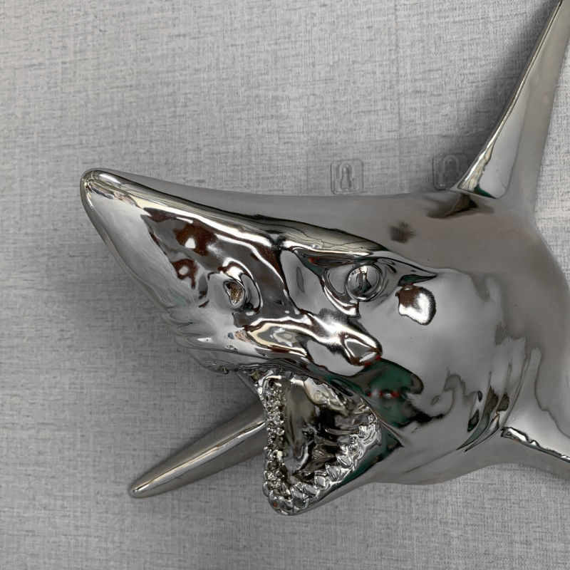 Silver-Plated Shark Head Wall Decor, Realistic Animal Sculpture for Bar, Restaurant, Home Interior Accent, Modern Coastal 3D Wall Hanging