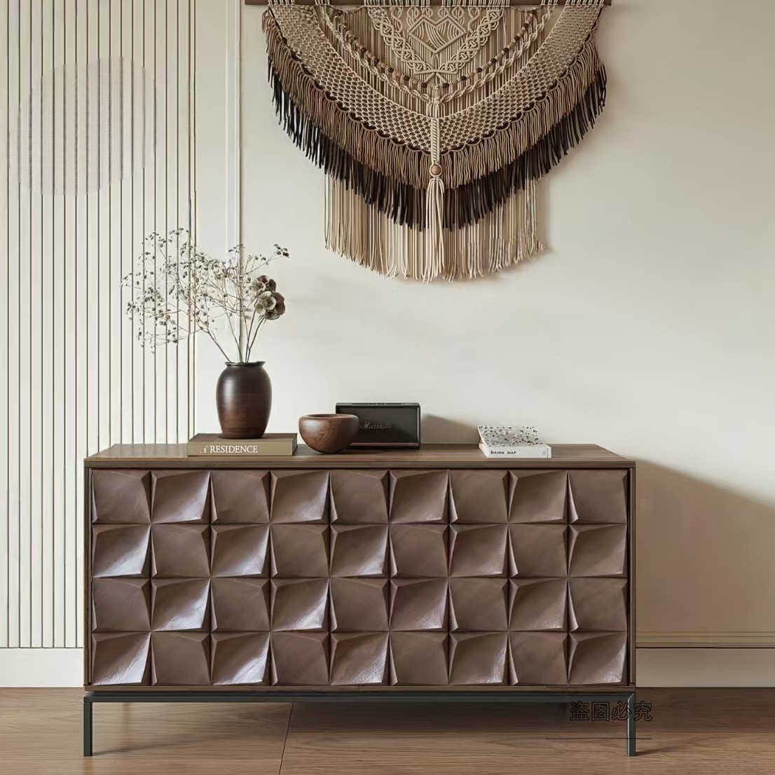 Retro Geometric Sideboard Cabinet, Modern Minimalist Storage Buffet for Entryway Living Room, 3-Door Tea Console