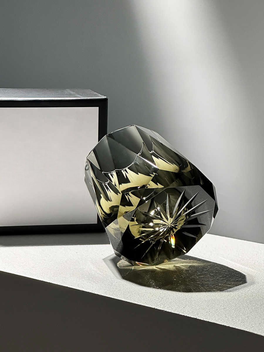 Black Mystery K9 Crystal Whiskey Glass 200ml – Premium Handcrafted Geometric Rock Tumbler, High-End Gift Box Edition