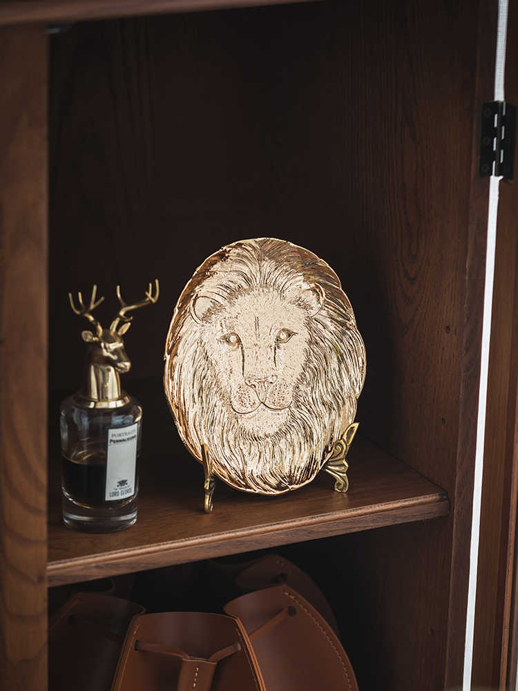 Modern Gold Lion Head Jewelry Tray, Luxury Tin Plate Decorative Organizer for Living Room, Bedroom, Vanity, Necklace & Earring Display