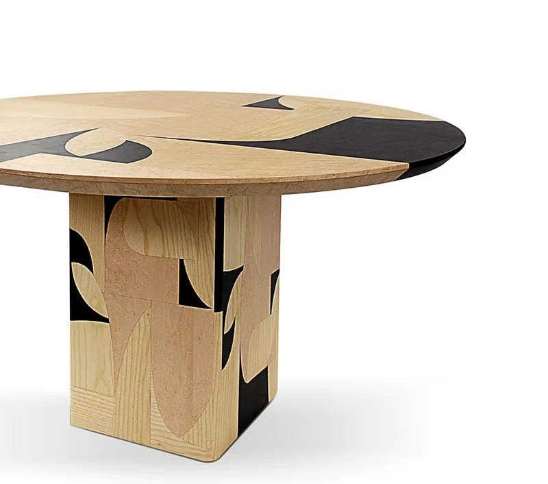 Minimalist Designer Irregular Wood Veneer Round Dining Table, Mid-Century Modern Artistic Solid Wood Table with Sculptural Base