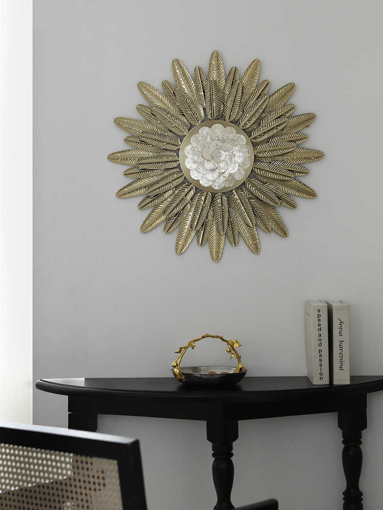 Luxury Neoclassical Feather Wall Decor, Gold Metal Decorative Art for Living Room, Hallway & Modern Background