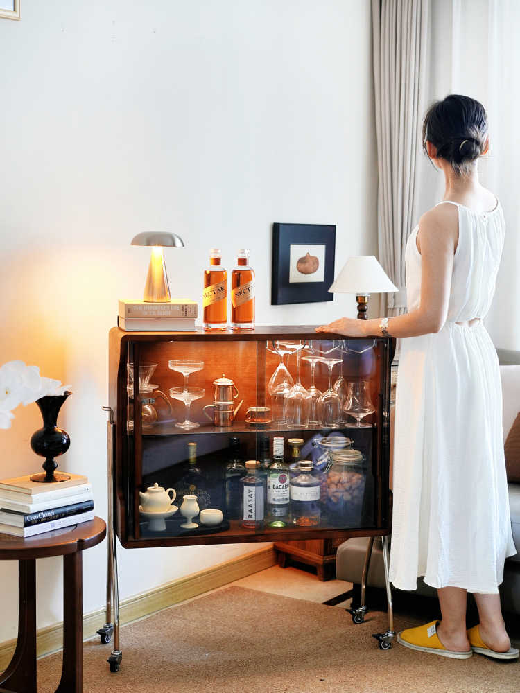 Mobile Retro Cherry Bar Cabinet – Rolling Coffee Sofa Side Display Storage Shelf, Vintage Entryway Buffet Organizer with Free LED Strip