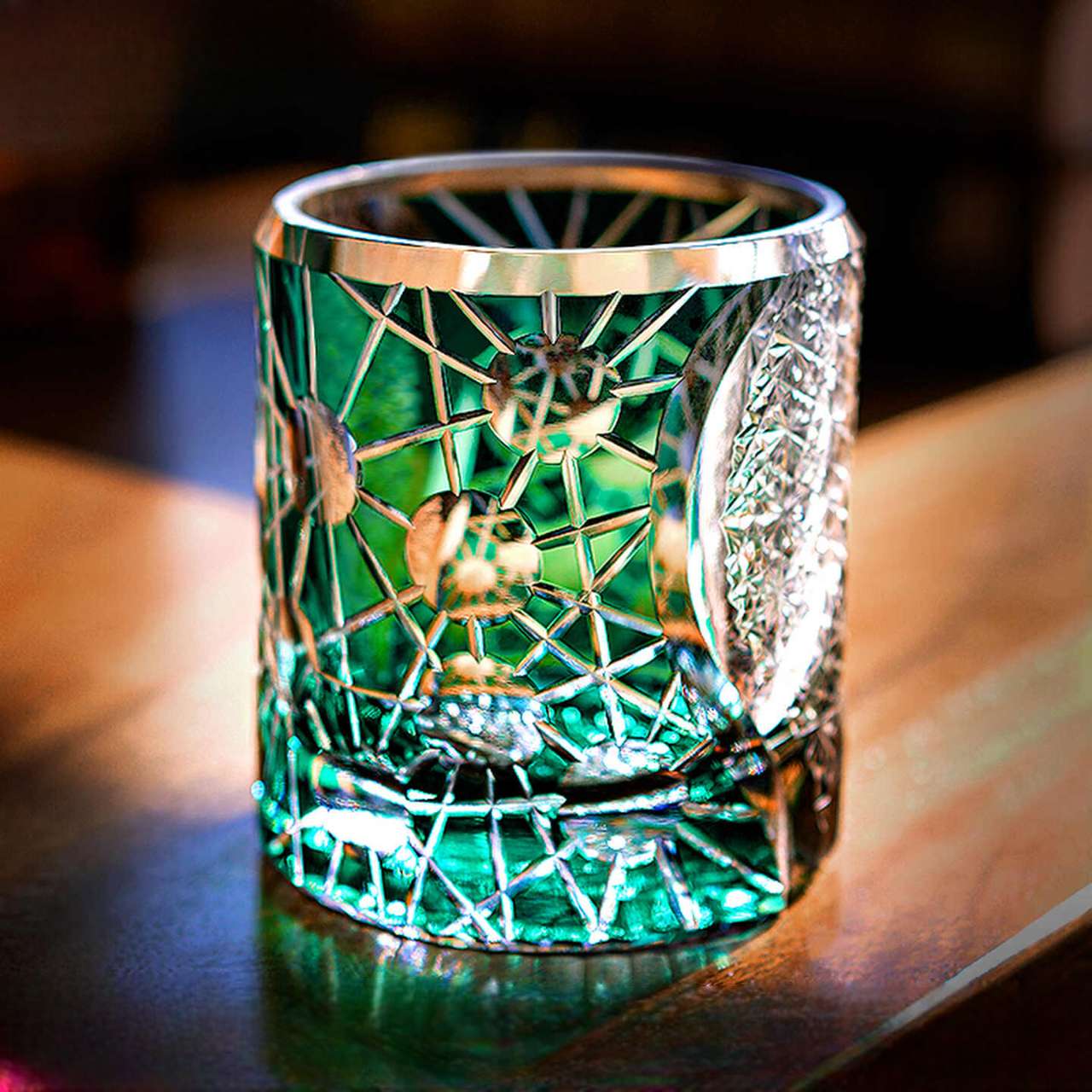 Green Starburst Crystal Whiskey Glass Set of 2 – Handcrafted Luxury Old Fashioned Tumbler, Celebrity-Inspired, Gift Box Pair