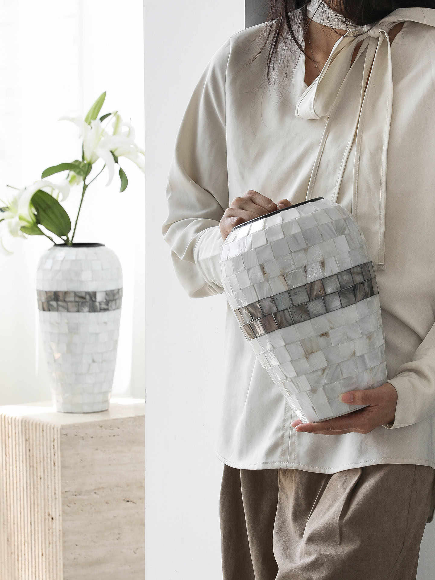 Shell Ceramic Vase Set, Luxury Flower Vases for Living Room, Dining Table – Waterproof Handcrafted Decorative Vessels