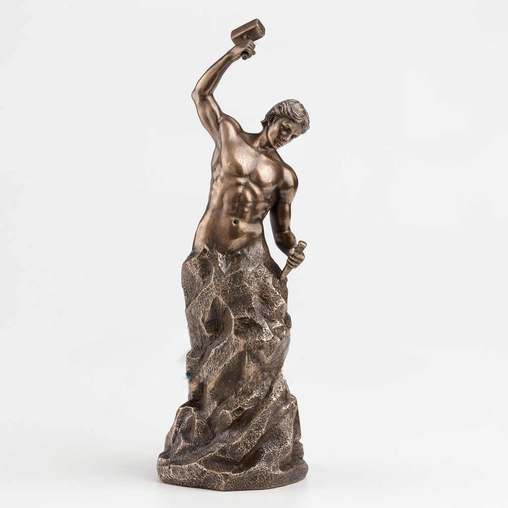 Self-Made Inspirational Man Statue – Artistic Resin Sculpture, Motivational Office, Study, or Desk Decor Figurine