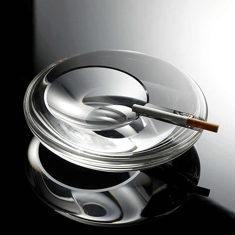 Luxury Crystal Glass Cigar Ashtray, Premium Handmade Round Smoking Accessory for Office & Living Room, High-End Heavy Duty Design