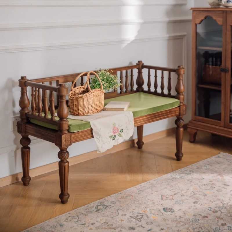Vintage Solid Wood Loveseat Bench, Designer Velvet Upholstered Two-Seater Sofa for Living Room, Bedroom, or Balcony – Retro Small Space Accent