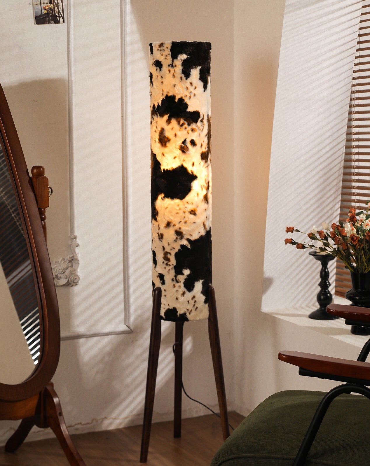 Retro Faux Cowhide Floor Lamp, Vintage Walnut Base Standing Light, Designer Plush Fabric Shade for Living Room, Sofa Side, Bedroom Ambiance