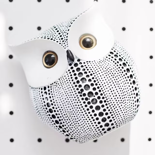 Owl desktop SET of 2 (Black and white) decorative Nordic Black White Owl Statue Home Decoration Accessories handmade Decorative Resin Figurines Office Decoration