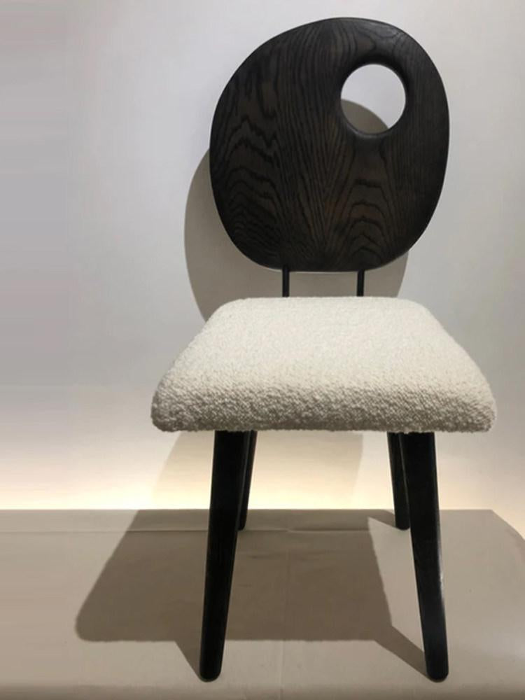Black Wood Dining Chair with Cream Boucle Seat, Modern Round Back Chair with Cutout Detail, Wabi Sabi Accent Chair for Dining Room, Bedroom, Vanity, Study Desk, Cafe, Hotel, and Guest Seating