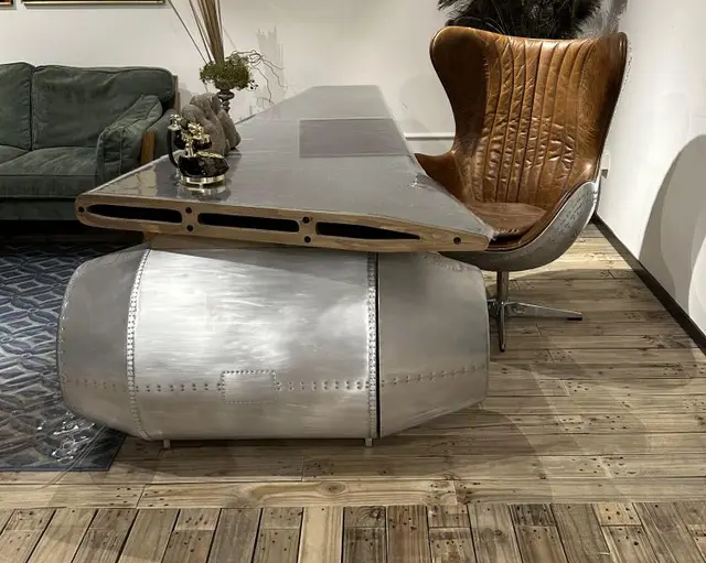 The wing with Turbine office desktop set table & revolving chair luxurious alluminium aviation furniture