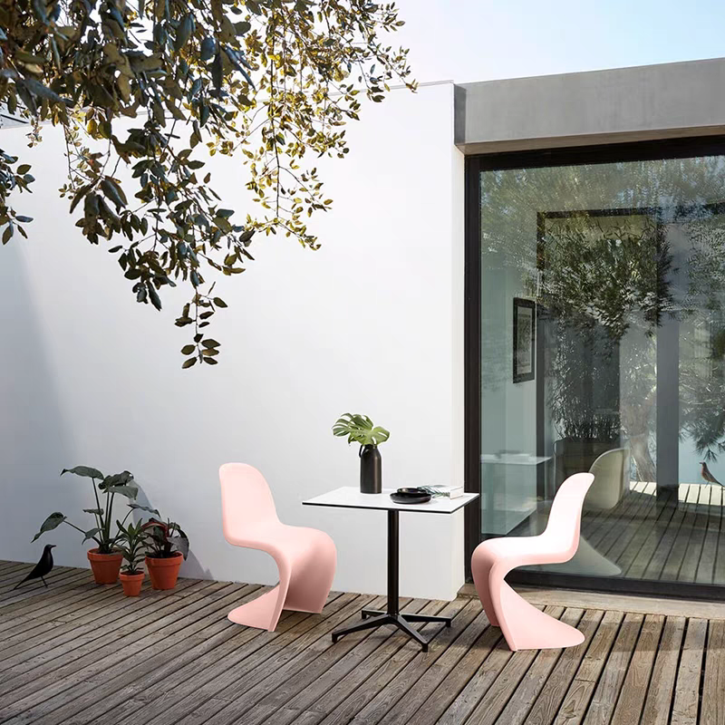 Accent chair set of 2 S-shaped luxurious design chair multipurpose Desk chair, dinning chair, Office chair, patio chair upto 200 kg load capacity