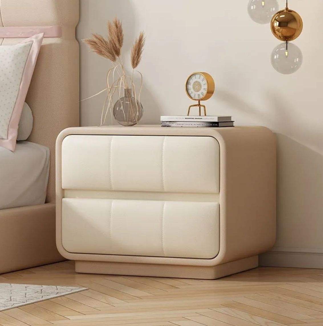 Simple Modern Wooden Bedside Table, Minimalist Cream 2-Drawer Nightstand, Perfect for Any Bedroom