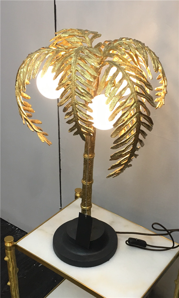 Vintage Brass Palm Tree Table Lamp, Creative Noble Design with 3 LED Bulbs, Antique Desk Light for Home or Living Room