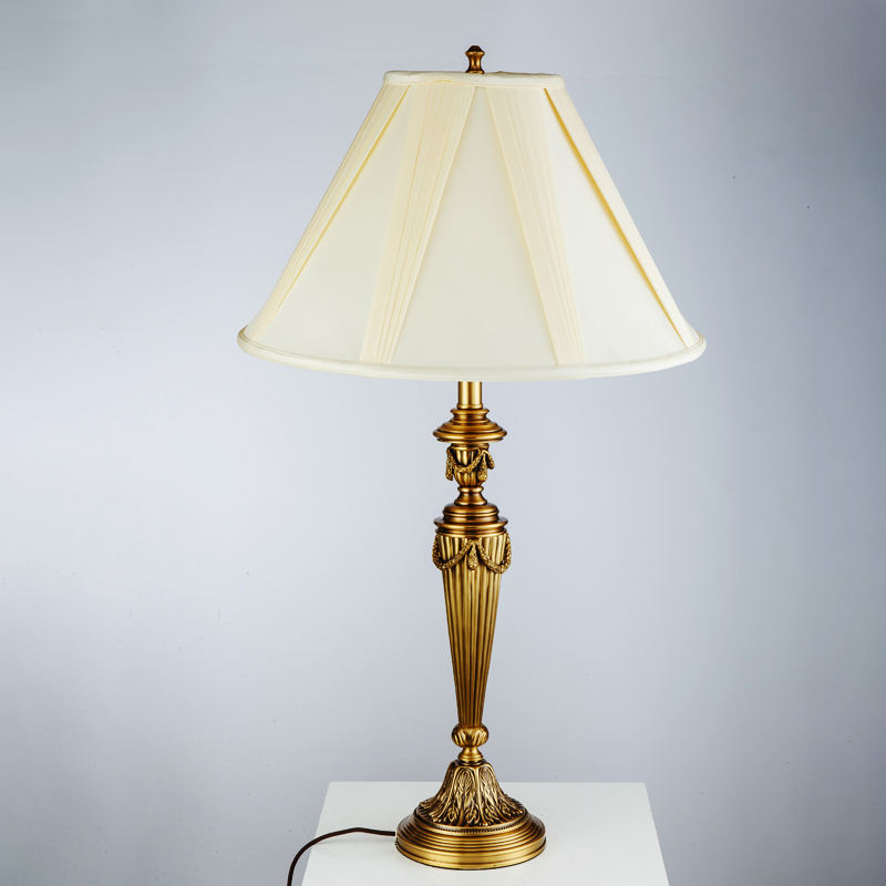Luxury Retro Copper Table Lamp with Classic Fabric Shade, High-Quality LED Desk Light for Office, Bedroom, Living Room