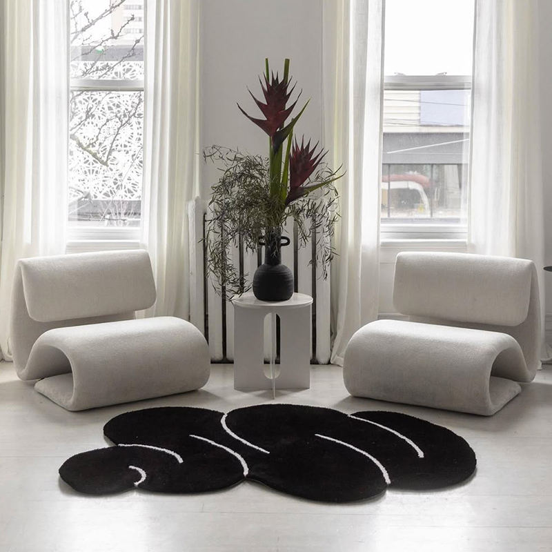 Minimalist S-Shaped Lounge Chair, Modern Lambskin Accent Chair for Living Room and Bedroom, Contemporary Sculptural Single Sofa