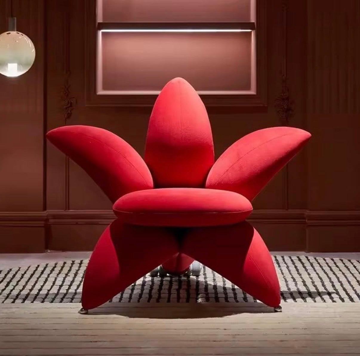 Flower Accent Chair – Modern Petal-Shaped Lounge Chair Luxury Home Decor with Pulley Wheels | Bold Velvet Upholstery | Unique Statement Furniture Piece for Living Room, Bedroom, or Office