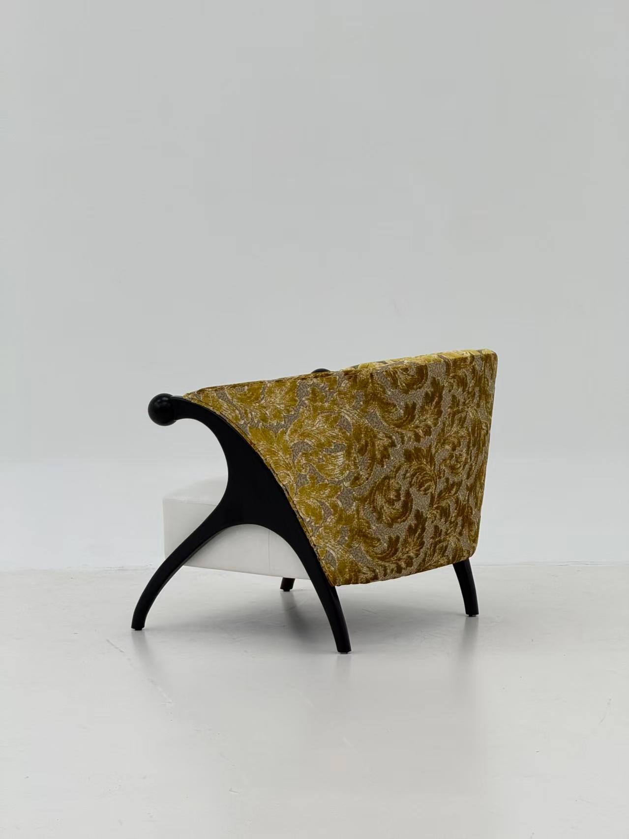 Black Solid Wood Accent Chair with Ivory Upholstered Seat, Gold Floral Patterned Barrel Back and Sculptural Curved Arms, French-Inspired Lounge Armchair for Living Room, Bedroom, Reading Nook and Office