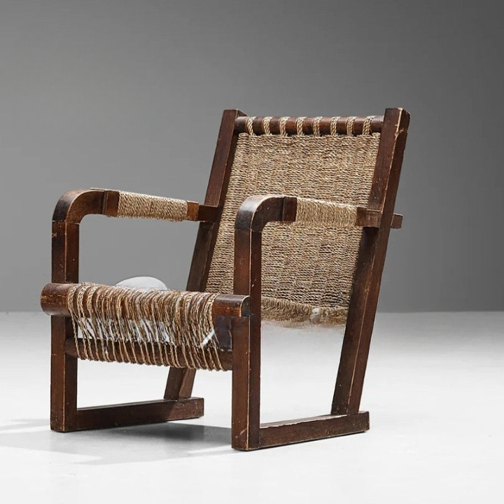 Mid Century Woven Rope Accent Chair, Solid Wood Lounge Armchair with Handwoven Seat and Back, Rustic Japandi Leisure Chair for Living Room, Balcony, Bedroom, Reading Nook and Resort Style Interiors