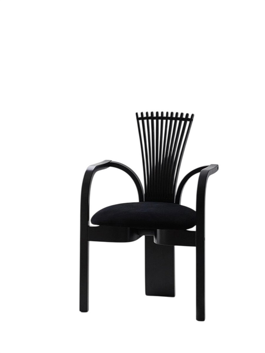 Black Bentwood Dining Armchair, Solid Ash Wood Accent Chair with Soft Upholstered Cushion, Curved Fan Back Side Chair for Dining Room, Living Room, Bedroom, Cafe, Office, and Vanity Seating
