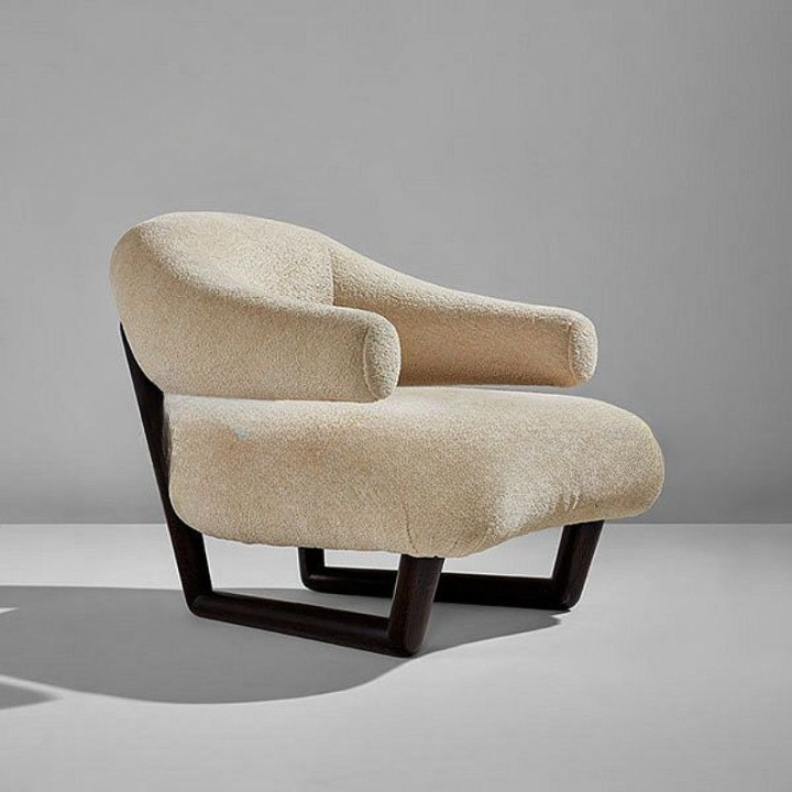Sherpa Accent Chair, Modern Nordic Lounge Armchair with Solid Wood Frame and Curved Upholstered Arms, Cream Single Sofa Chair for Living Room, Bedroom, Reading Nook, Reception Area and Boutique Hotel