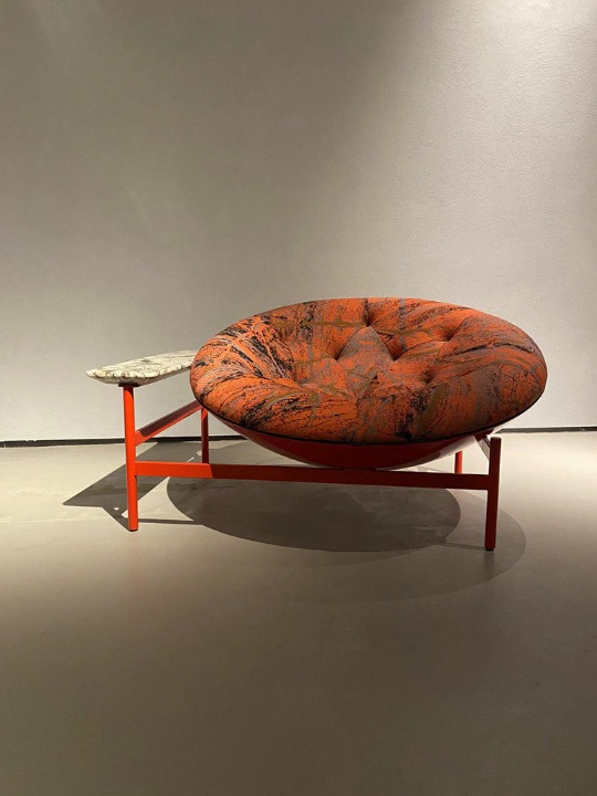 Orange Round Lounge Chair with Attached Side Table, Modern Upholstered Accent Chair with Metal Frame, Oversized Saucer Chair for Living Room, Bedroom, Reading Corner, Studio and Luxury Home Decor