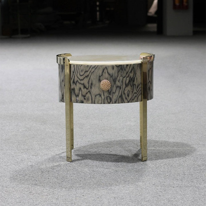 Gray Wood-Grain Round Nightstand with Artificial Marble Top, One-Drawer Curved Bedside Table with Gold-Tone Metal Frame and Crystal-Style Knob for Bedroom, Guest Room and Living Room