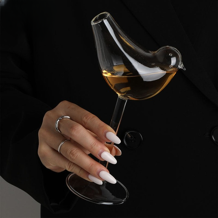 Bird Shaped Cocktail Glass, 5.4 oz Vintage Style Stemmed Glass, Clear Novelty Goblet for Cocktails, Champagne, Wine, Juice, Dessert Drinks, Parties and Home Bar, Set of 1