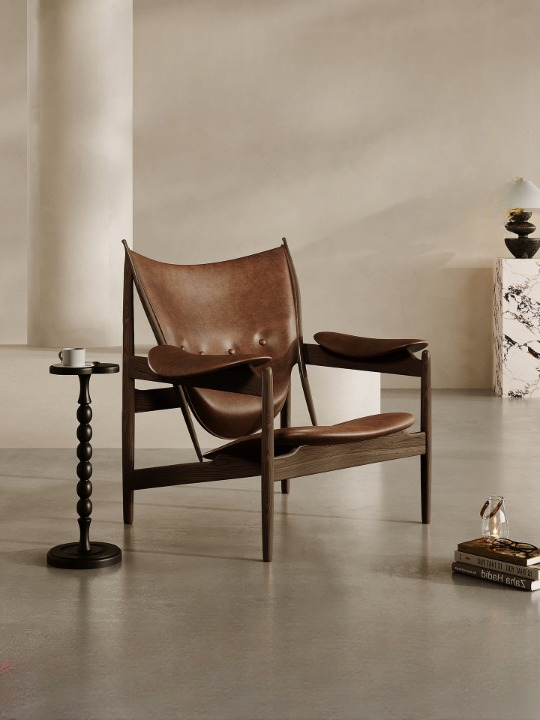 Vintage Brown Leather Ash Wood Lounge Chair for Living Room