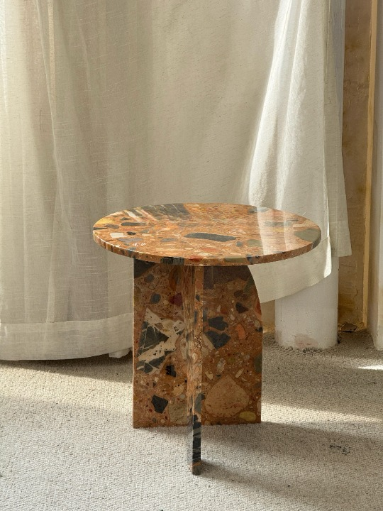 Round Marble Side Table, Natural Stone Accent End Table for Living Room, Bedroom, Sofa Side and Bedside Use