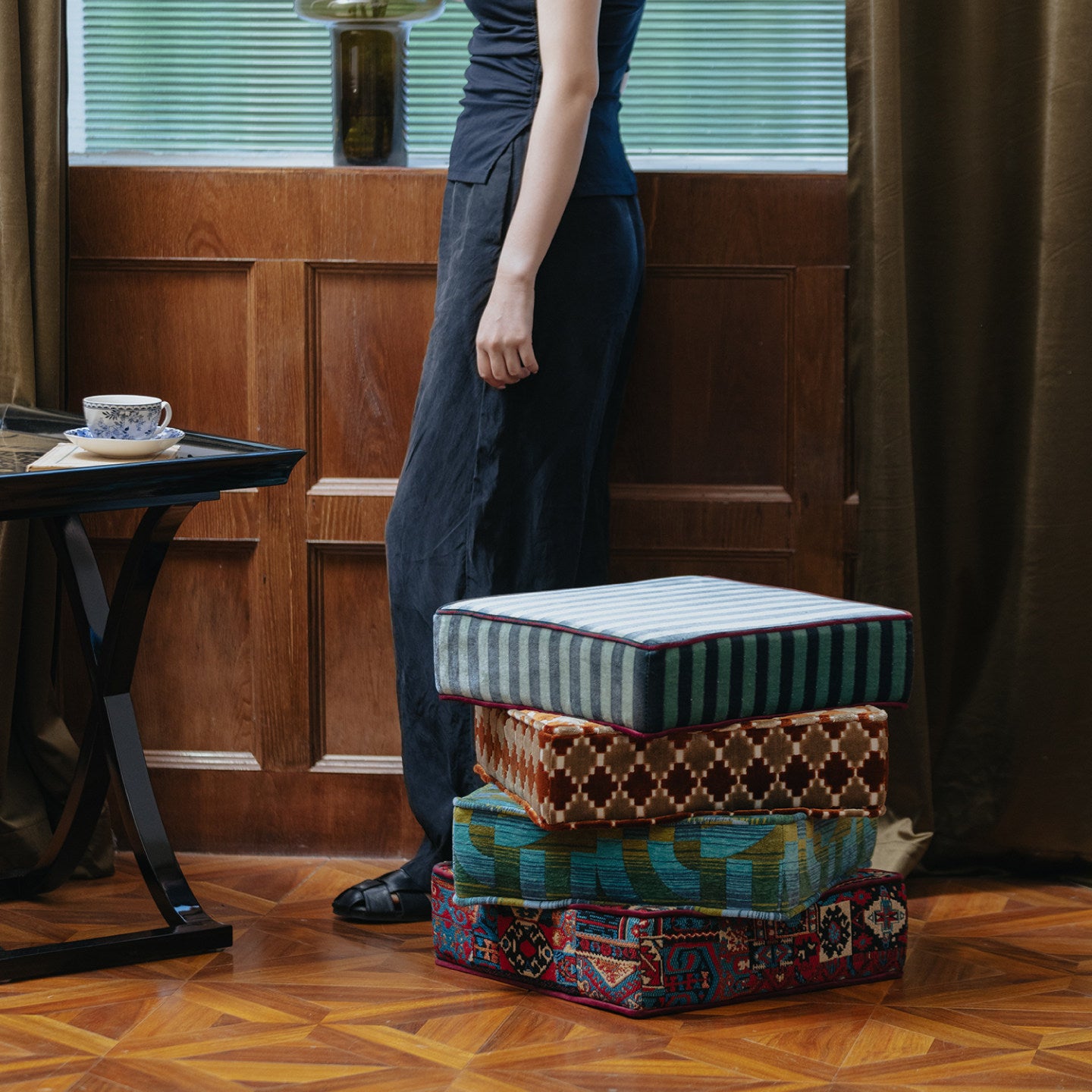 Multicolor Patchwork Upholstered Ottoman Stool, Eclectic Boho Accent Footstool with Cut Velvet and Jacquard Fabric, High-Density Foam Cushion and Russian Pine Wood Frame for Living Room, Entryway, Bedroom and Vanity