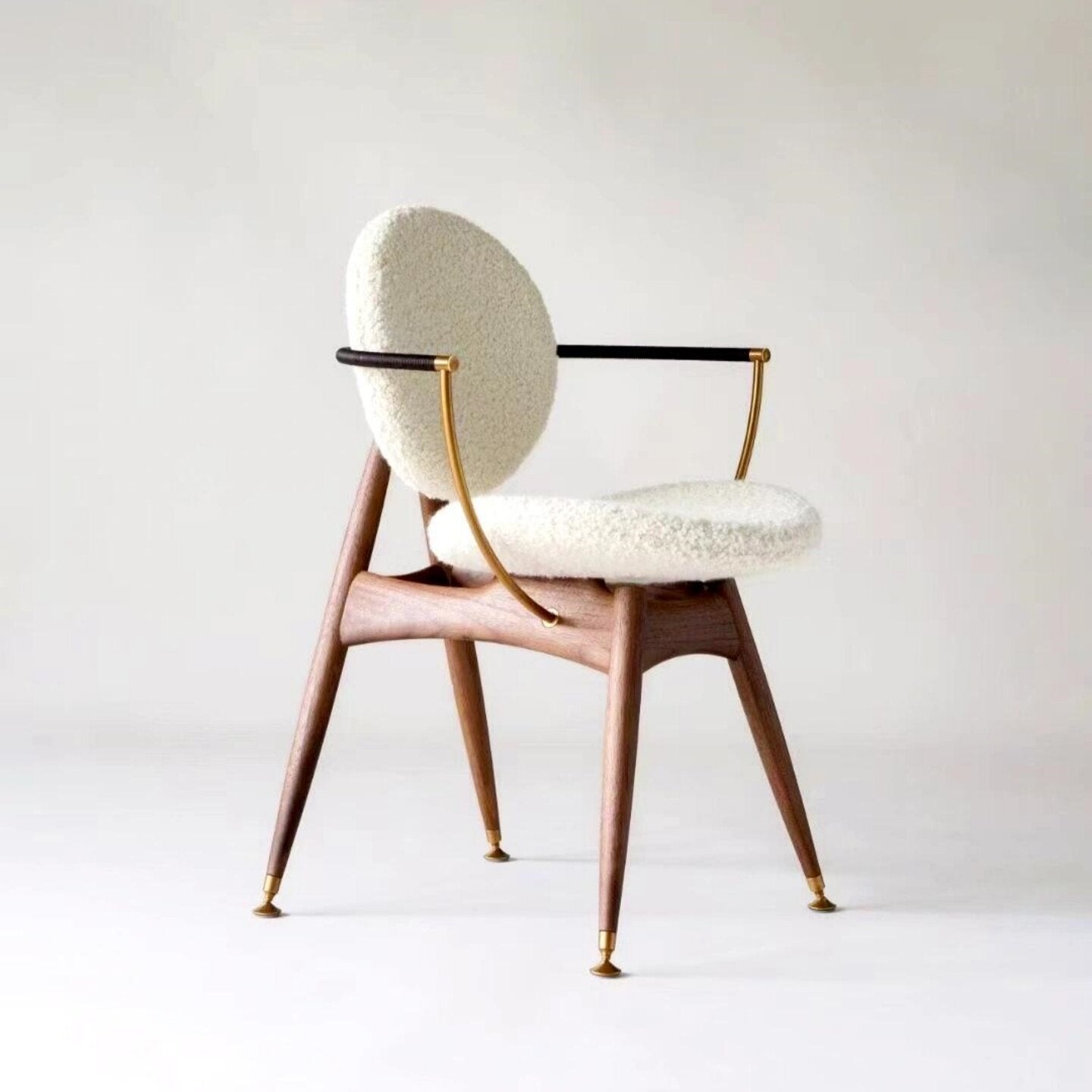 White Boucle Dining Chair with Wood Frame and Brass Tone Arms, Modern Sherpa Accent Chair for Dining Room, Living Room, Cafe, Bedroom, Reception Area and Home Office