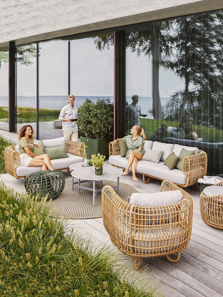 Outdoor PE Rattan Loveseat Sofa, 2 Seater Patio Wicker Couch with Gray Cushions and Aluminum Frame, Modern Balcony Sofa for Porch, Garden, Poolside, Sunroom, Villa Lounge and Patio Conversation Seating