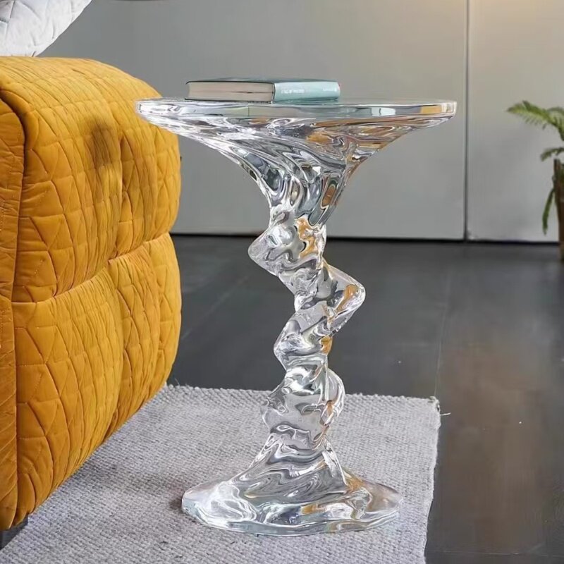 Transparent Resin Side Table, Clear Swirl Accent Table, Sculptural Water Ripple End Table with Round Top, Modern Acrylic Look Pedestal Table for Living Room, Bedroom, Hotel Lobby, Sofa Side