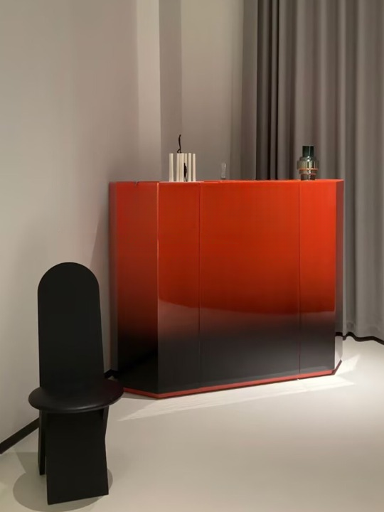 Modern Glossy Red Gradient Accent Cabinet, 3-Door Entryway Storage Cabinet, Contemporary Sideboard Buffet Cabinet for Dining Room, Living Room, Hallway, Foyer, and Home Organization