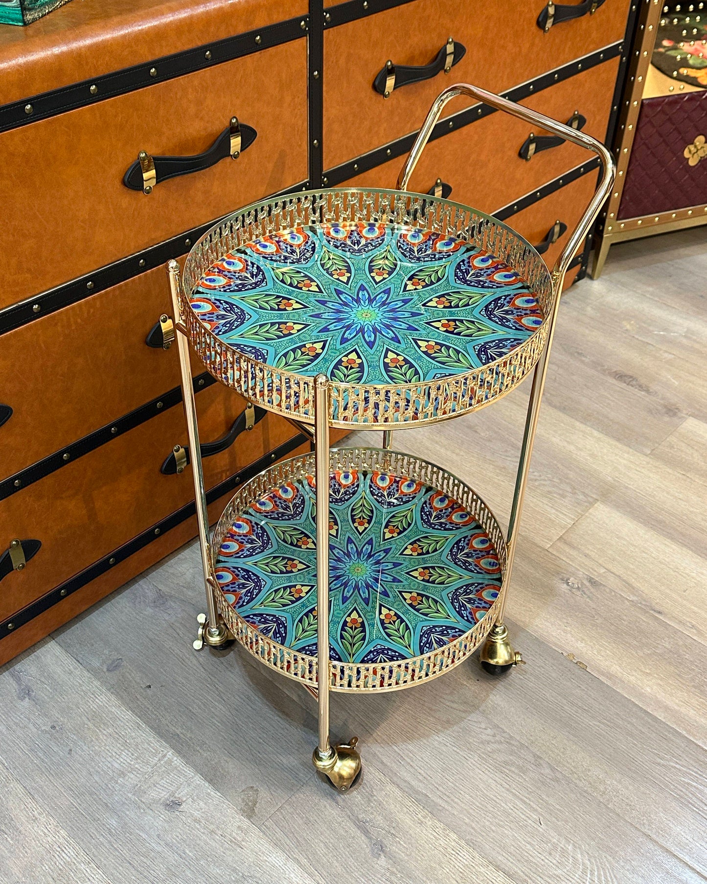 Gold Round Bar Cart with Wheels, 2 Tier Tempered Glass Serving Cart with Metal Frame, Luxury Rolling Storage Trolley for Living Room, Dining Room, Kitchen, Drinks and Decor