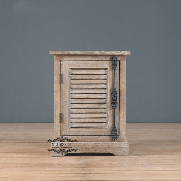 Weathered Gray Oak Nightstand with Louvered Door and Metal Latch