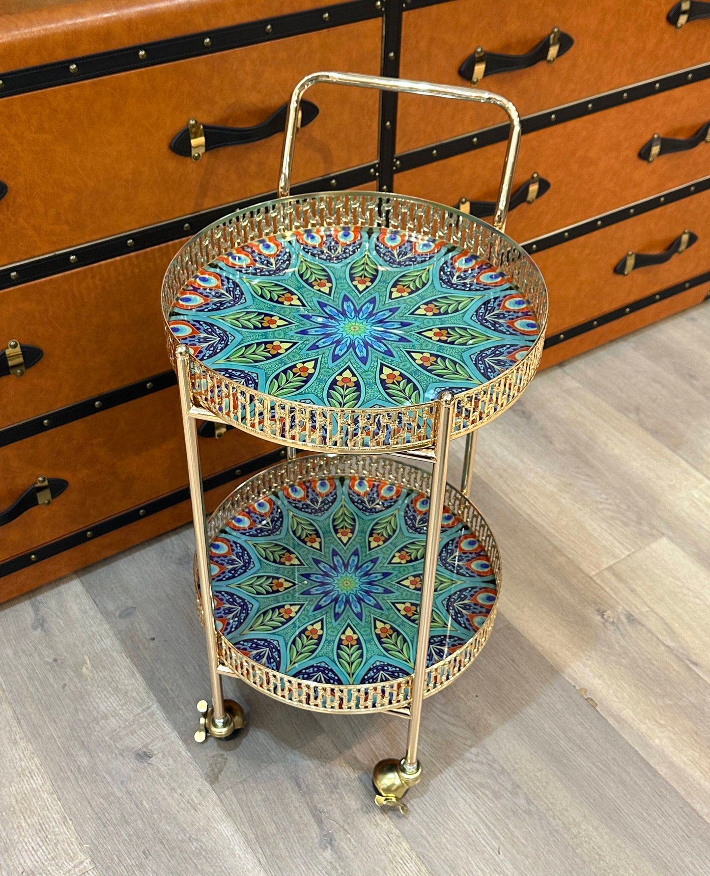 Gold Round Bar Cart with Wheels, 2 Tier Tempered Glass Serving Cart with Metal Frame, Luxury Rolling Storage Trolley for Living Room, Dining Room, Kitchen, Drinks and Decor